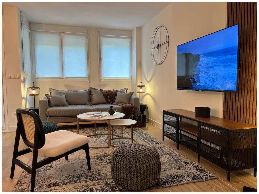 Elegance Lifestyle - Parking Gratuito! Apartman San Sebastián Kültér fotó