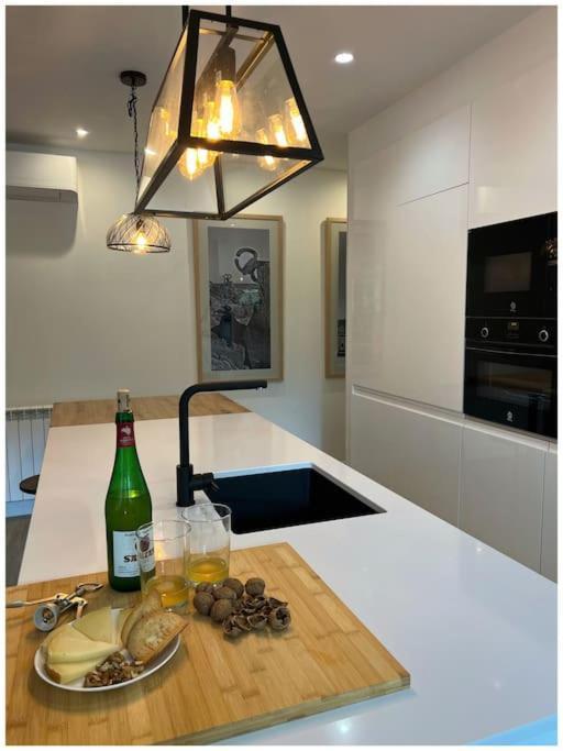 Elegance Lifestyle - Parking Gratuito! Apartman San Sebastián Kültér fotó